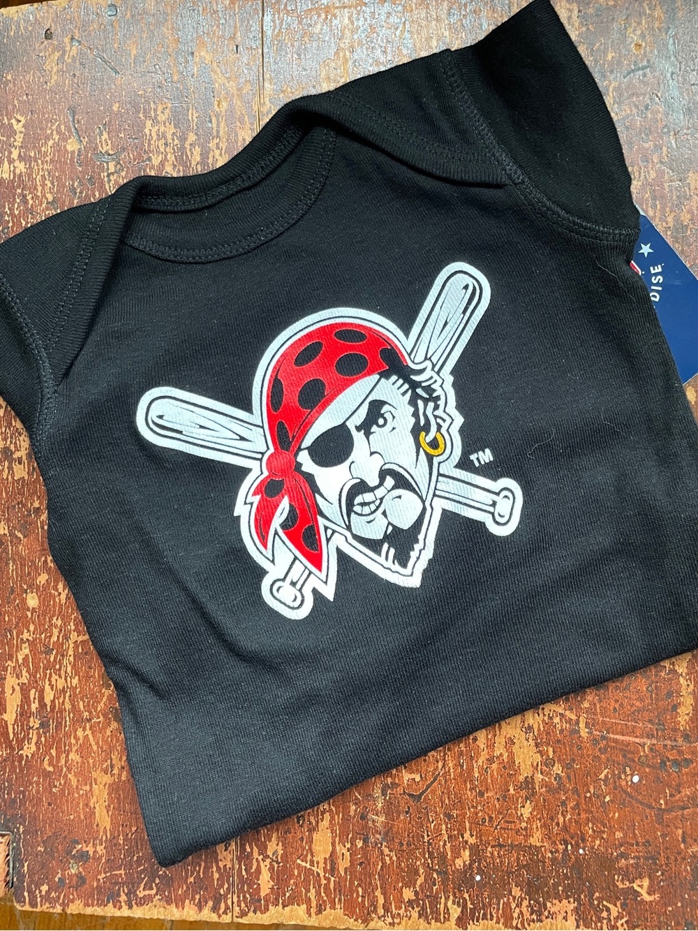 Pittsburgh Pirates, size 12 months
